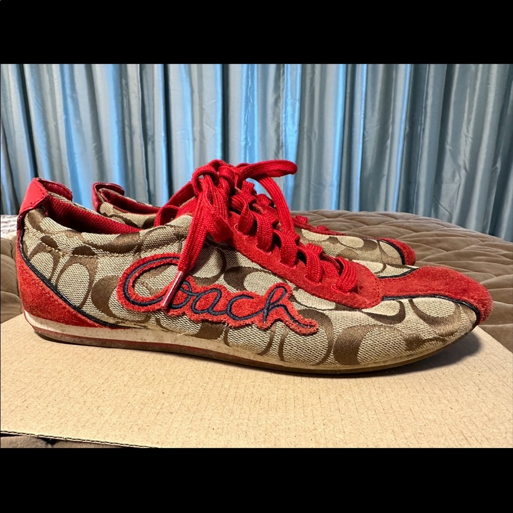 Coach Signature Devin Shoe